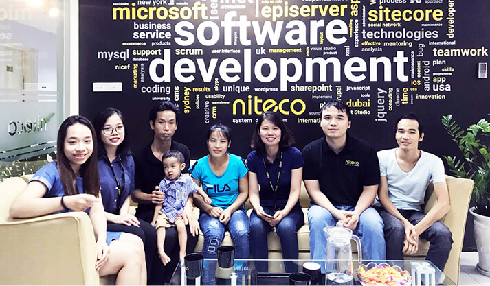 Niteco software development team with keywords like Microsoft, Scrum, and coding wall mural